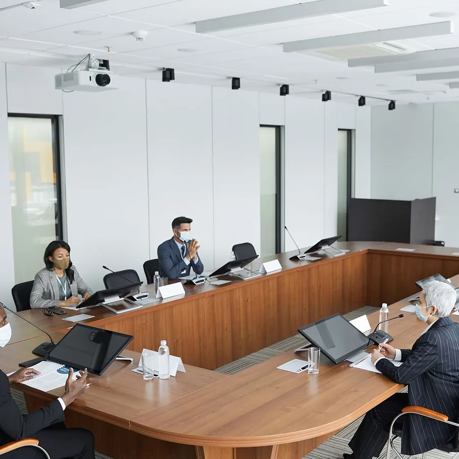 An advisory meeting room